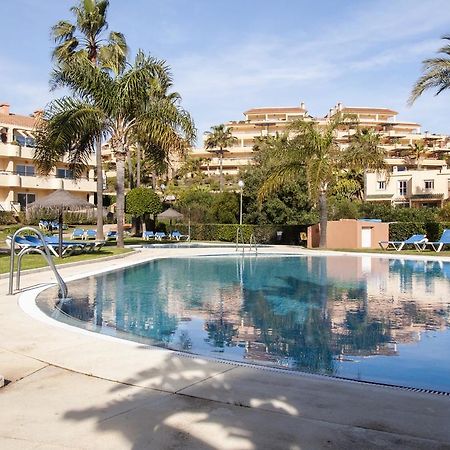 Marina Del Sol Apartment By Rafleys Fuengirola Bagian luar foto