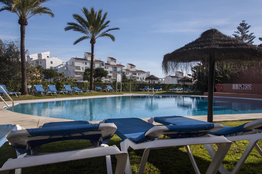 Marina Del Sol Apartment By Rafleys Fuengirola Bagian luar foto