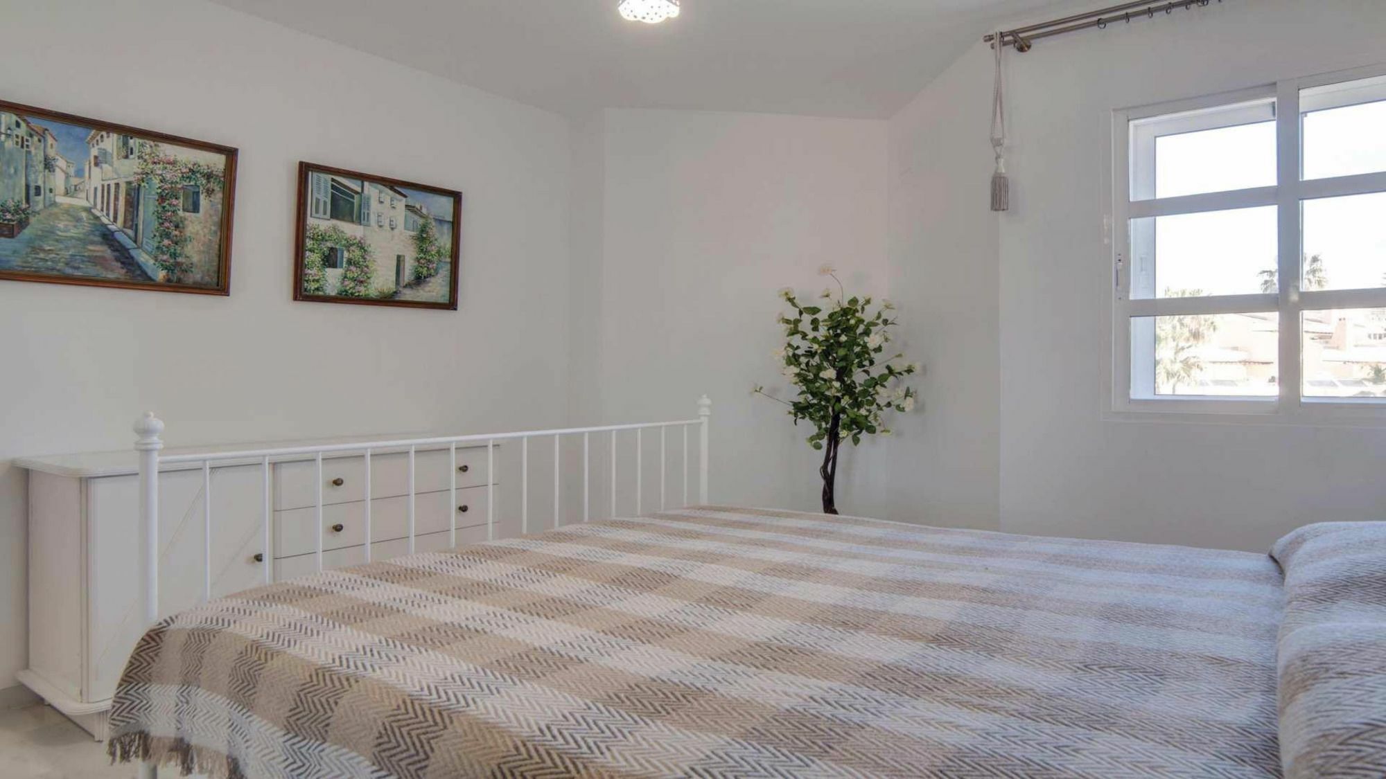 Marina Del Sol Apartment By Rafleys Fuengirola Bagian luar foto